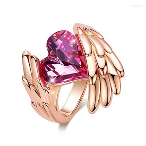 Anelli a grappolo COCOM Anello da donna con ala d'angelo Cuore rosa Cristallo austriaco Oro rosa Bague Femme Dito da sposa femminile Regalo di San Valentino