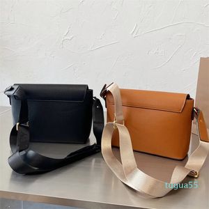 Single Shoulder Messenger Bag Crossbody Back Handbag Leather Package Wide Starp Flap Stripes Wallet Purse