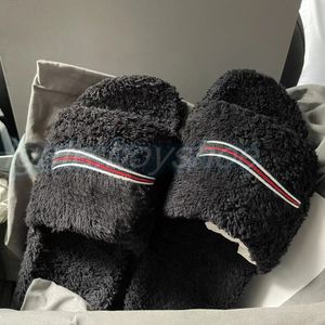 Kvinna Slide Sandal Designer Shearling Luxury Political Campaign Slipper Winter Man Wool Fur Fluffy Slides Furry Embroideries Canvas Shoe