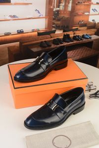 5モデルの新しい豪華なブラックローファーラウンドトートースリップオン春秋ビジネスハンドメイド男性デザイナードレスシューズ無料の男性靴