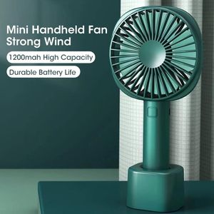 Fans sommar utomhus bärbar USB laddning liten fläkt mini hand fan kreativ present basbord fläkt mute för hemmakontor långt batterilivslängd