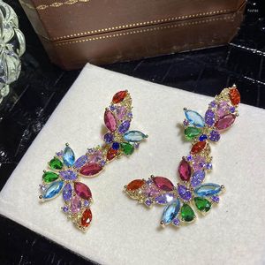 Orecchini pendenti Due Farfalle Colorate Per Le Donne Gemma High-end Vintage Insetto Corte Sparking Zircon Long Dinner Eardrop