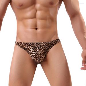 Mutande Moda Uomo Intimo U Convex Bulge Pouch Slip bikini da uomo sexy con stampa leopardata Comode mutandine maschili traspiranti