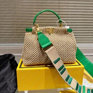 Mid-Vintage Straw Woven Bag Designer Totes Women Summer Beach Bag Handmade Weave Handbag Crossbody Shoulder Bags Top Handle Iconic Twist-Lock borttagbar bokstavsband