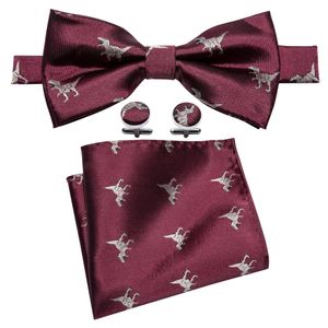 Papillon di seta bordeaux con gemelli fazzoletto di design con motivo a dinosauro bianco, moda di lusso, matrimonio, festa d'affari LH-337C