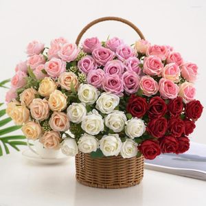 Decorative Flowers Beautiful Fine Texture Artificial Flower Realistic Looking Single Branch Fake Rose Plants Gift Create Atmosphere