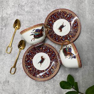 Verktyg Elegant Horse Coffee Cup Ceramic Mug Saucer Set Breakfast eftermiddag Tea Cup Creative Drinkware Home Office Kitchen Milk Tea Mug