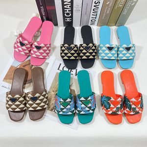 Designer Women Slippers Flat Mules Slides Fashion Embroidered Triangle Logo Summer Sandals Rubber Sole Beach Sliders EU 42