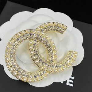 Classic Double Letter Brooch Inlaid Diamond Pins Fashion Luxury Jewelry Designer Brooches Jewelry For Mens Womens