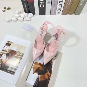 Womens Dress Shoes Designer Sandals Summer Beach Crystal Calf Leather Casual Shoes High Quality Platform Slippers Brand Womens High Heels