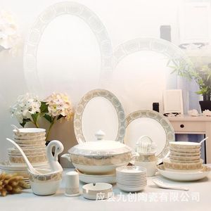 Set di stoviglie Bone China 52 Head Set di stoviglie per la casa Ciotola e piatto Company Year Gift