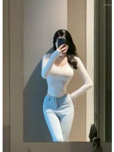 Women's T Shirts Irregular Bottom Shirt Sexy Curved Hem Slim Elastic Solid Long Sleeve T-shirt Korean Women Tops Tees M628