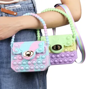 Dekompressionsspielzeug Bubble Pop Toy Bag Silica Gel Handtasche Flip Cover Single Shoulder Bag Press Puzzle Bag