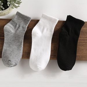 Men's Socks Men's Four Seasons Polyester Cotton Breathable Sweat-absorbing Mid-tube Sports Spring And Summer Wholesale