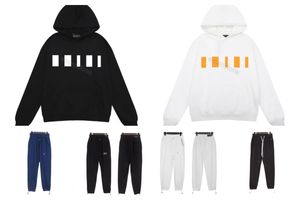 Mens Graffiti Hoodies 디자이너 후드 셔츠 스포츠 스포츠 최고 하이 스트리트 스웨트 셔츠 지퍼 재킷 패션 스포츠웨어 스웨터 풀버 am 스켈레톤 Miris Hoodie