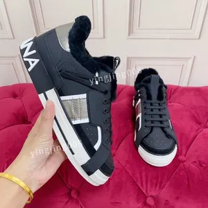 top Womens sneakers casual shoes green black white blue oreo rainbow fashion mens flat trainer outdoor shoes2023