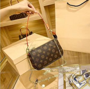 Yeni Kadın Tasarımcılar Çanta Omuz Çantası Çanta zincir Çantalar Poşet Aksesuarları Crossbody Cüzdan Bayan Çantalar Kart Tutucu Orijinal Kutusu Ile Messenger Çanta 23 CM