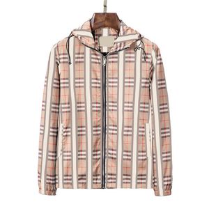 Multi Style Classic Plaid Mens Hooded Jacket Designer Jacket Men Fashion Casual Windbreaker Spring Summer Coat Size M-XXXL