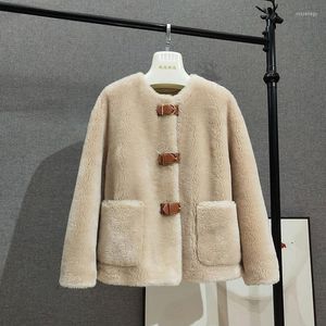 Kadınlar Kürk Kadın Kış Paltosu Yün 2023 Deri Toka Döngüsü Gerçek Kuzu Kadın Yuvarlak Boyun Koyun Kesme Bombacı Ceket