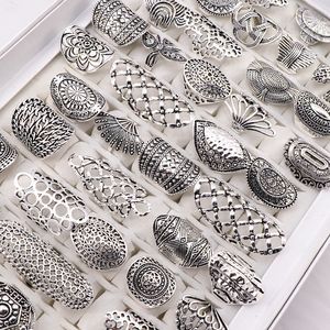 Anéis de banda atacado 20pcslots Mix estilo vintage jóias de prata esculpida em prata para mulheres de 17 mm a 21mm 230512