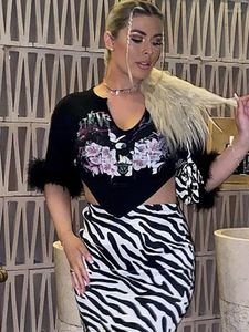 レディースTシャツkalevest y2kクロップトップブラックゴシック様式の女性ビスチャーコルセット花柄のハーフスリーブアキュビファッション衣装2023