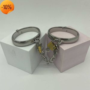 Massage Metal Adult Bdsm Bondage Handcuffs with Brass Lock Fetish Ankle Restrict Erotic Sex Product for Women Couples Slave Games Flirt