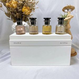 Newest arrival Latest Wholesale High Quality perfume set 4pcs 30ML Rose des Vents/Apogee/Contre Moi/Le Jour se Leve Long lasting Fragrance with Fast ship