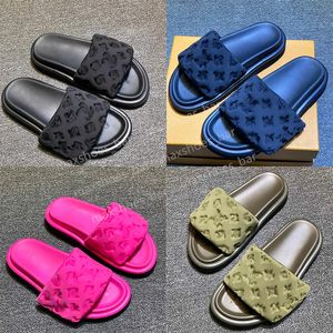 2023 Designers travesseiros de piscina mulas femininas sandálias Sunset Slides de conforto acolchoados de alças acolchoadas de alças macias de estilo de moda suave de moda fácil de usar 35-45 ZM13