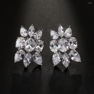 Studörhängen Emmaya Fashion Statement Charming Geometry Shape Design Noble Earring For Female Wedding Party Delicate Dress-Up Fine SMYELLTY