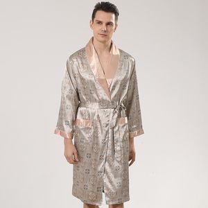 Herrrockar 5xl 4xl Men Robe Silk Bathrobe Soft mysig långärmad nattklänning onepiece Kimono Men Bath Gown Printed Robes Hem Satin Sleepwear 230512