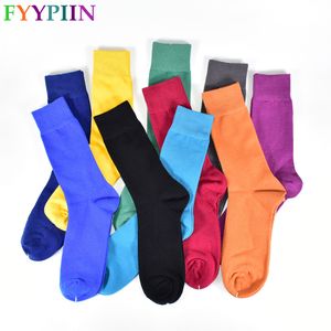 Meias masculinas meias masculinas algodão respirável e suor Multicolor Four Seasons Alta qualidade Vestido Black Socks masculino 230512