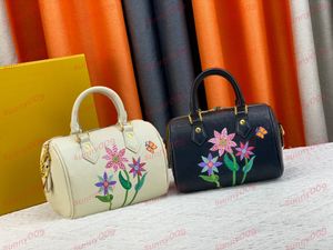Kuddeformad modeväska handväska designer stor tryck ikonfjäril design lyxig dubbel dragkedja prägling totes axelväska