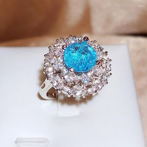 Cluster-Ringe Exquistie Trendy Rundschnitt Meerblauer Topas 925 Silber Hochzeit für Frauen Tempera Vintage Verlobungsschmuck