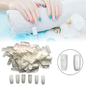 Falsche Nägel 100 Stück Nail Art Tipps Polnisch Display Gel Stick Praxis Natürliche Farbe Rahmenständer Werkzeug Fixierbar KleberfreiFalse