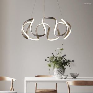 Lampadari Cornice grigia Lampadario moderno a LED Illuminazione per sala da pranzo Soggiorno Camera da letto Lampada di moda Apparecchi per la casa