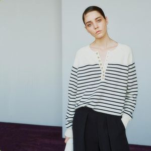 Women Sweters okrągły kaszmirowy sweter francuski pół otwarty kołnierz zapinany poziomy paski w paski swetrowym długoterapeeved pullover