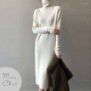 Casual Kleider Winter Pullover Kleid Frauen Rollkragen Langarm Slim Fit Gestrickte Schlitz Midi Chic Streetwear Laides Kleidung Vestido