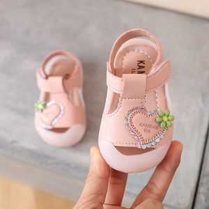 Sandalet Bebek Kızlar Sandalet Yaz Bebek Ayakkabıları Sevimli Çiçek Prenses Ayakkabı Toddler Çocuk Çocuklar Sandal Yumuşak Yürüyüş Ayakkabıları Kız F01282 230515