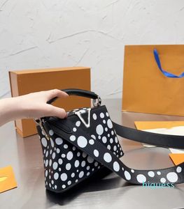 2023 nuova borsa da donna di moda Capucines borsa a tracolla Tote DONNA designer di lusso borsa a tracolla in pelle borsa a tracolla