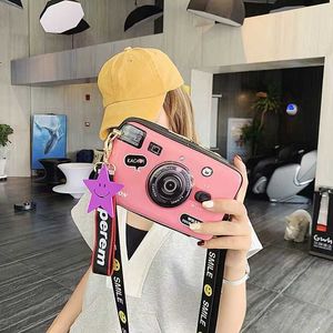 PU Bag Women Trendy Messenger Camera Company Conder Design Crossbody Cartoon للطباعة