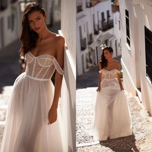 Julie Vino 2023 Vintage Gelinlik Boho Kapalı Omuz Dantelli aplike Gelin Gowns Bir çizgi plajı vestido de noiva