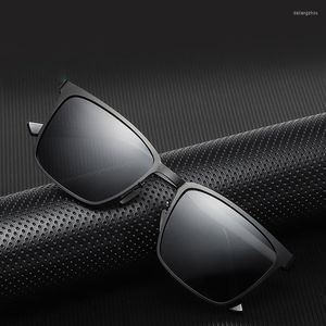 Óculos de sol Doisyer 2023 Moda Custom Sun Glasses Designer Brands est Small Frame Rectangle Metal polarizado