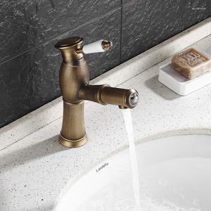 Rubinetti per lavabo da bagno Rubinetto per lavabo estraibile Rubinetti per miscelatore a freddo e ottone bronzo antico Rubinetti per montaggio a ponte