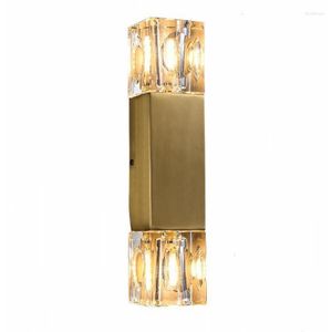 Lampada da parete moderna lunga verticale in cristallo LED oro per interni Lampade a specchio da comodino per bagno Lampada a bacchetta G9 Sconce