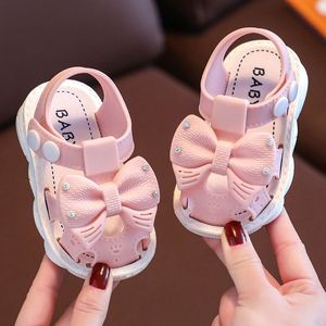 Sandalen Sandalen Sommer Baby Kleinkind Bogen Prinzessin Schuhe Weichen Boden Baby 0-3 Jahre Alt Kindergarten Baotou Mädchen Bequeme Sandalen 230515