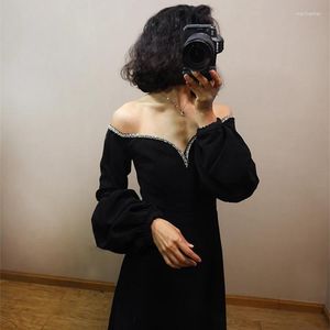 Casual Dresses Classy Elegant Black Off-The-Shoulder Diamond Embellished Maxi Gown Sexy Puffy Sleeves Shiny Beaded Fit-Flare Princess Dress