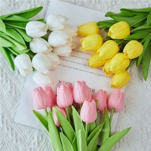 Casamento Decoração de Decoração de Flores Simulação Mini Tulipe Bride Holding Flower Pu Artificial Flowers Lt425