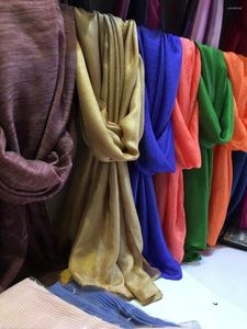 Sciarpe 2023 di Modo di Colore Solido Cotone Viscosa Sciarpa Donne Pianura Scialli di Seta Avvolge Hijab 30 Colori 10 pz/lotto
