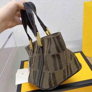 Bolsas de noite para mulheres designers de cartas de luxo de couro Bolsas de couro Hobos