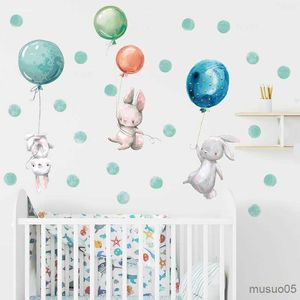 Adesivi giocattolo per bambini Cartoon Cute Bunny Air Balloon Wall Stickers per Baby Nursery Room Decoration Stickers murali Adesivi in materiale opaco Acquerello